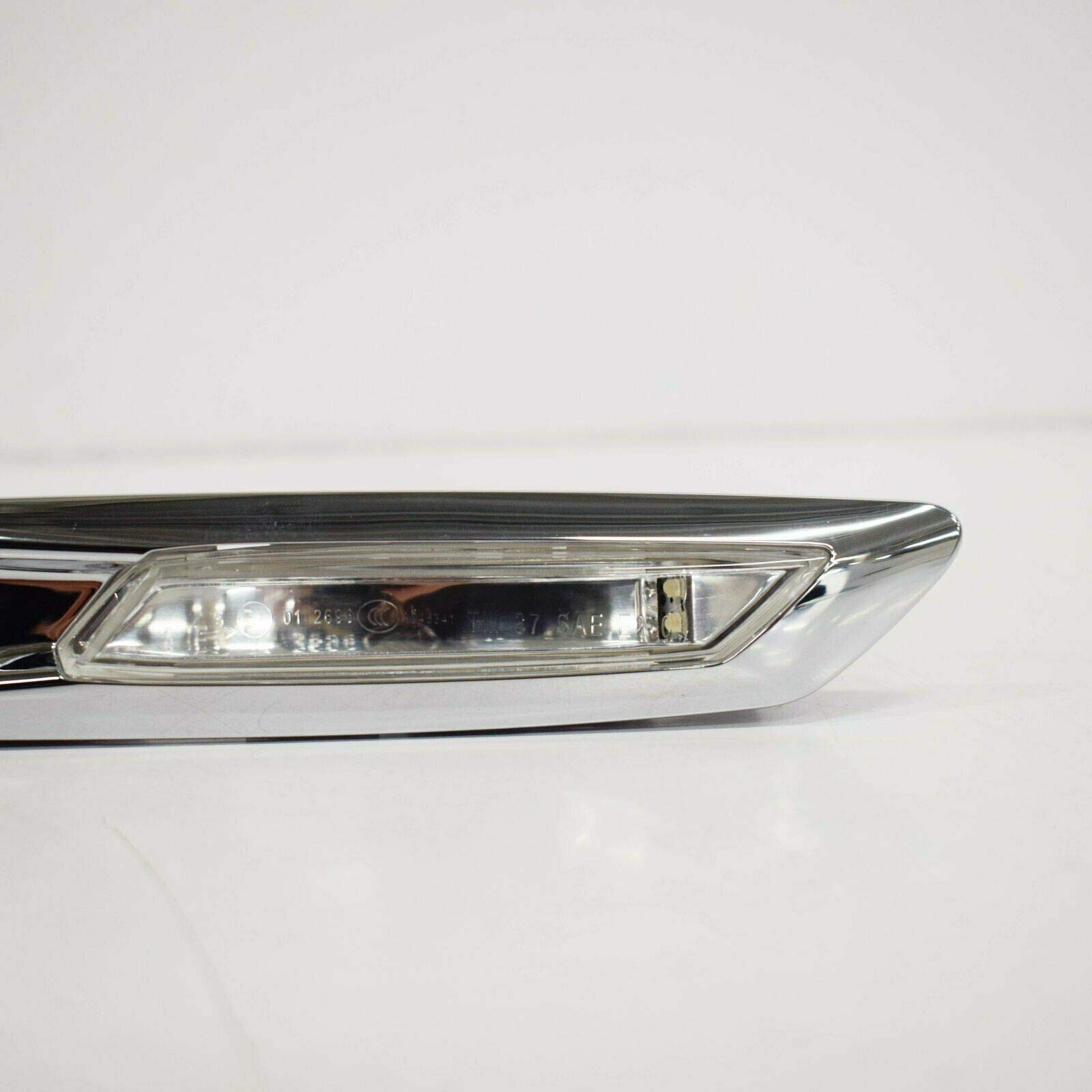 Indicator Front Left Chrome Trim 63137154169 : Amazon.de: Automotive