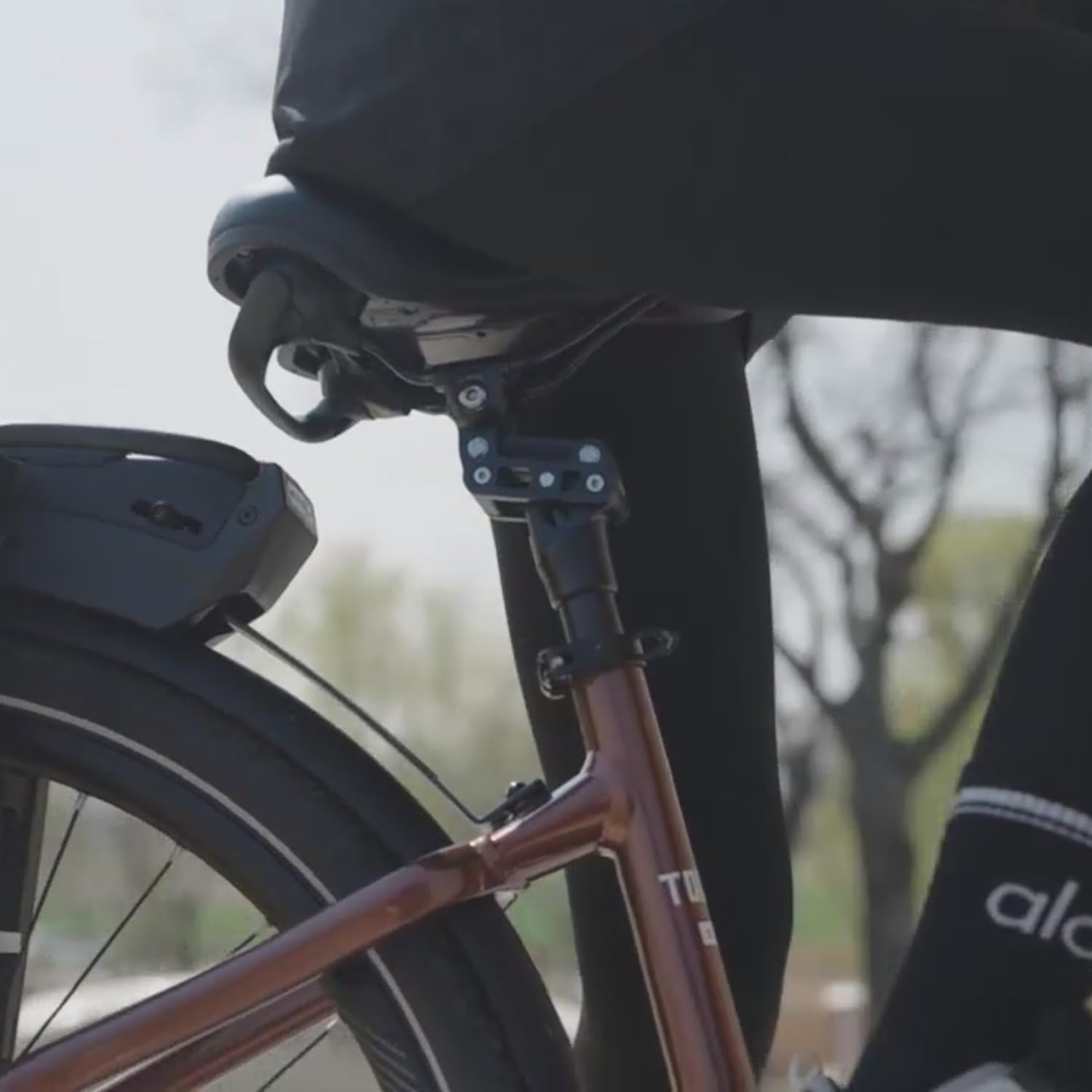 SAFORT SP08 Federsattelstütze – Stoßdämpfende Fahrradsattelstütze für komfortables Fahren & Fahrräder & E-Bikes – 350 mm