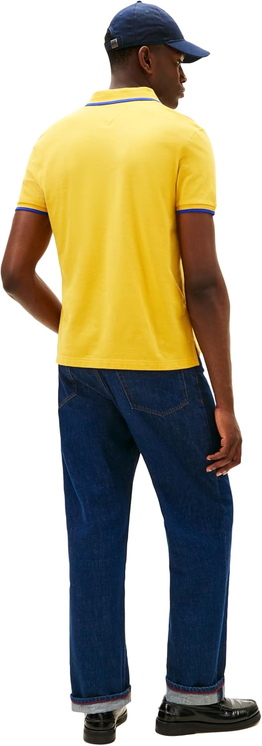 Tommy Hilfiger Men's Short Sleeve Casual Polo Shirts in Regular Fit with Embroidered Crest Design