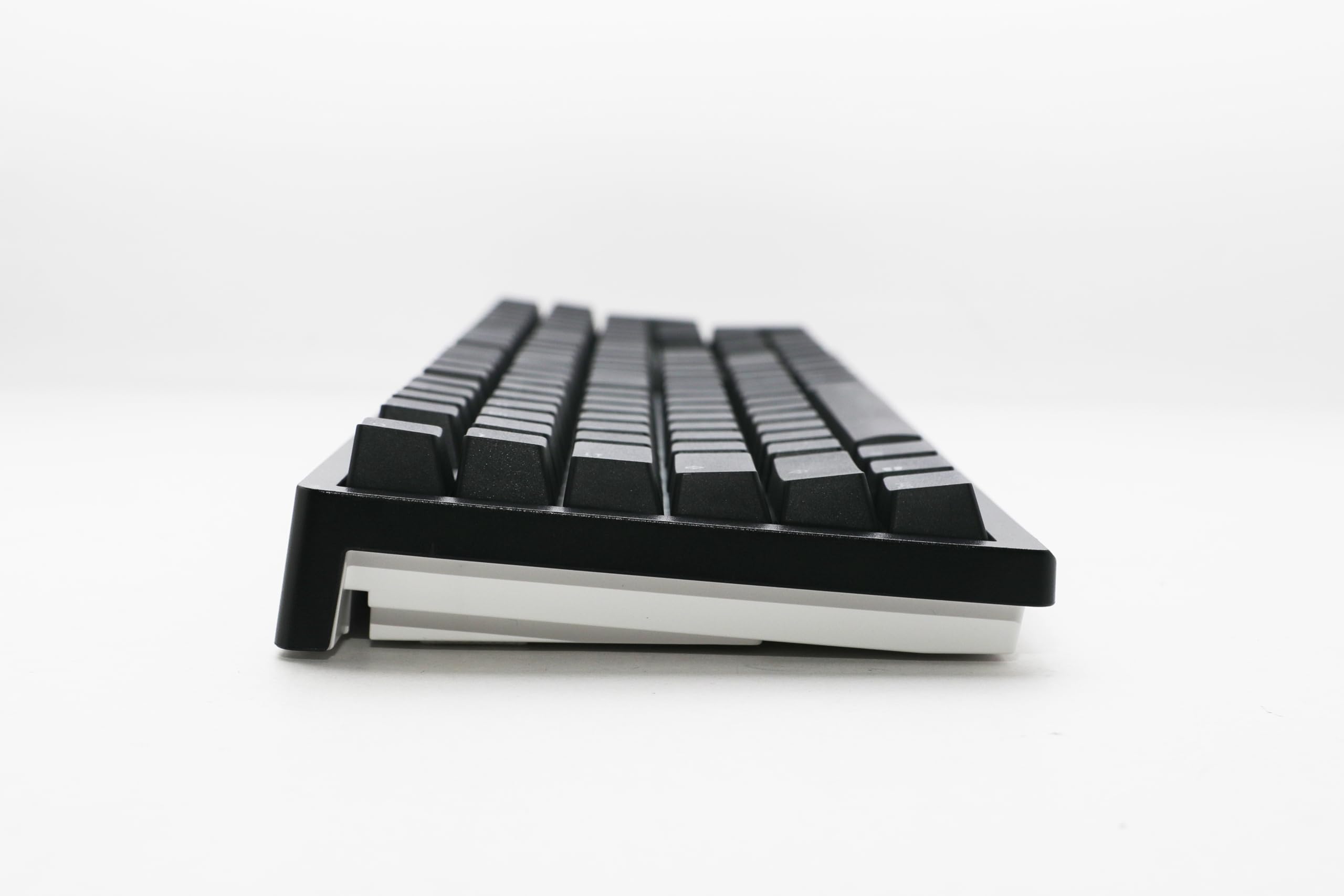Amazon.com: Ducky Zero 6108 Classic Black Hotswap Bluetooth RGB