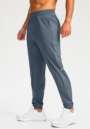 Soothfeel Men's Jogger Pants with Zipper Pockets Lightweight Athletic Workout Pants Gym Golf Joggers for Men Track Running