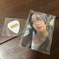 RIIZE photo exhibition トレカ ウォンビン ギターピック黒 Amazon.co.jp: RIIZE 写真展 ウォンビン トレカ ギターピック