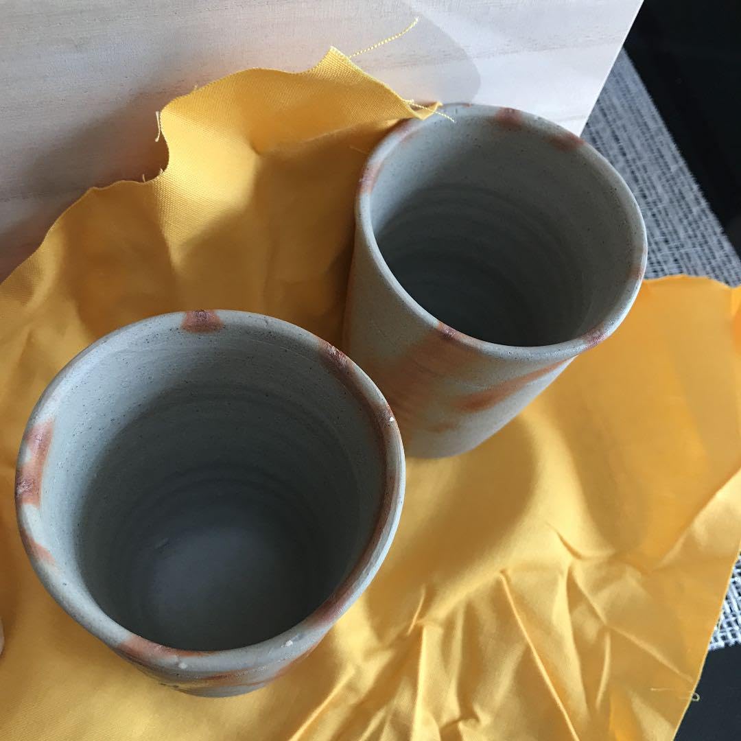 藤原史暁の備前焼 茶色 陶器の壺 専用箱付き Amazon.co.jp: 備前焼 ペア ビアマグ 作家:藤原史暁 : ホーム＆キッチン