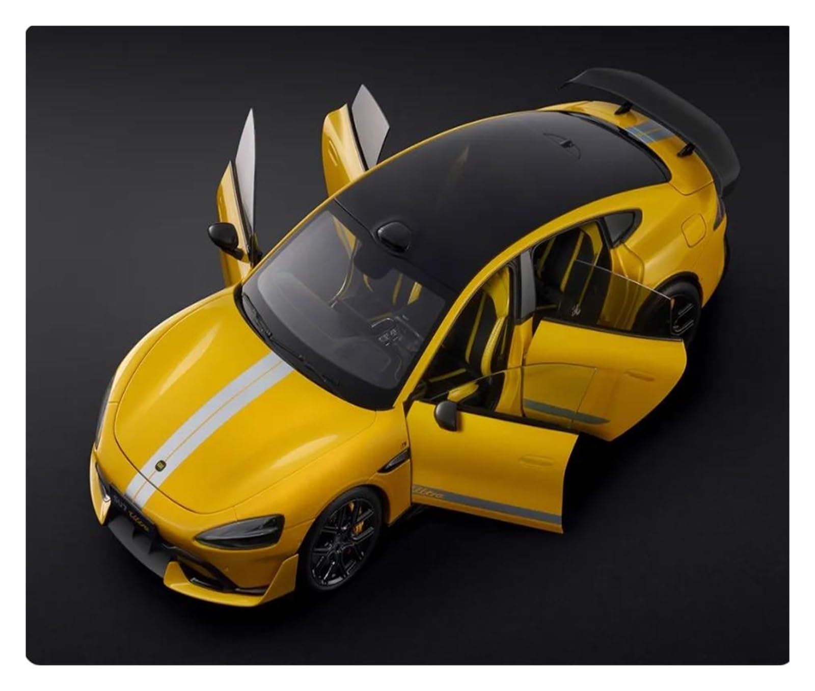 Metallo Scala Replica 1 18 Per XIAOMI Su7 Simulazione Lega Auto Modello Statico Souvenir Display Metallo Veicolo Giocattoli Giallo