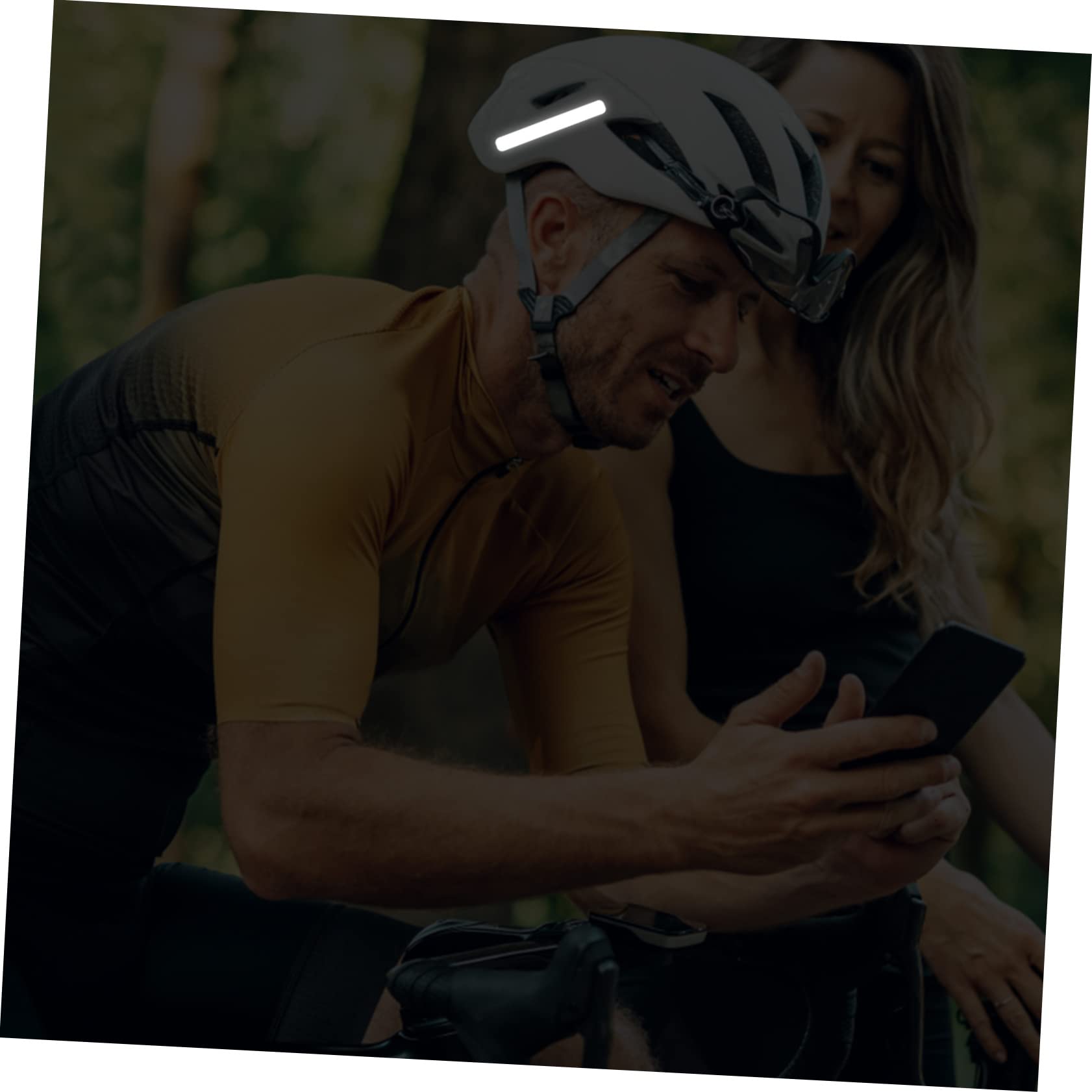 PACKOVE 5blätter Reflektierende Aufkleber Für Helme Teiliges Schwarz Selbstklebend Und Sicher Für Fahrrad Skateboard Und Skihelme Erhöhte Sichtbarkeit Und Bei Nacht