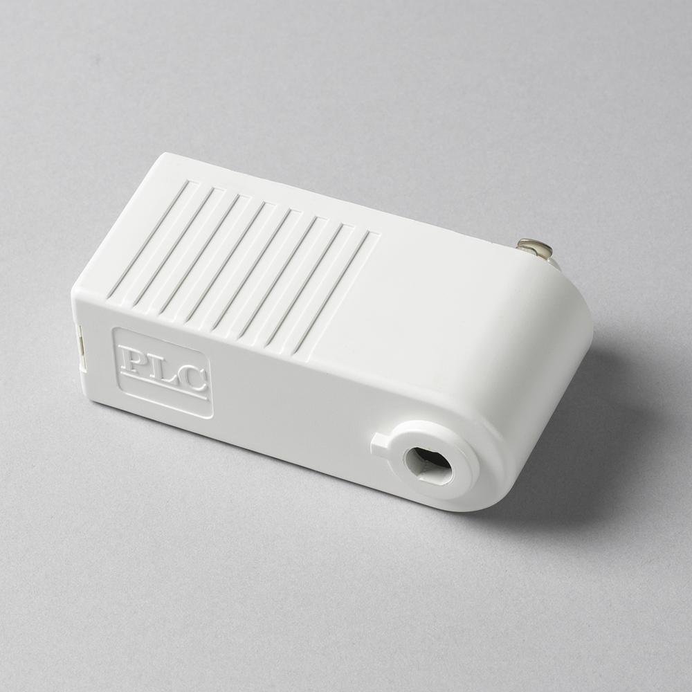 TR154 WH Track Lighting One Circuit Accessories Collection, White Finish