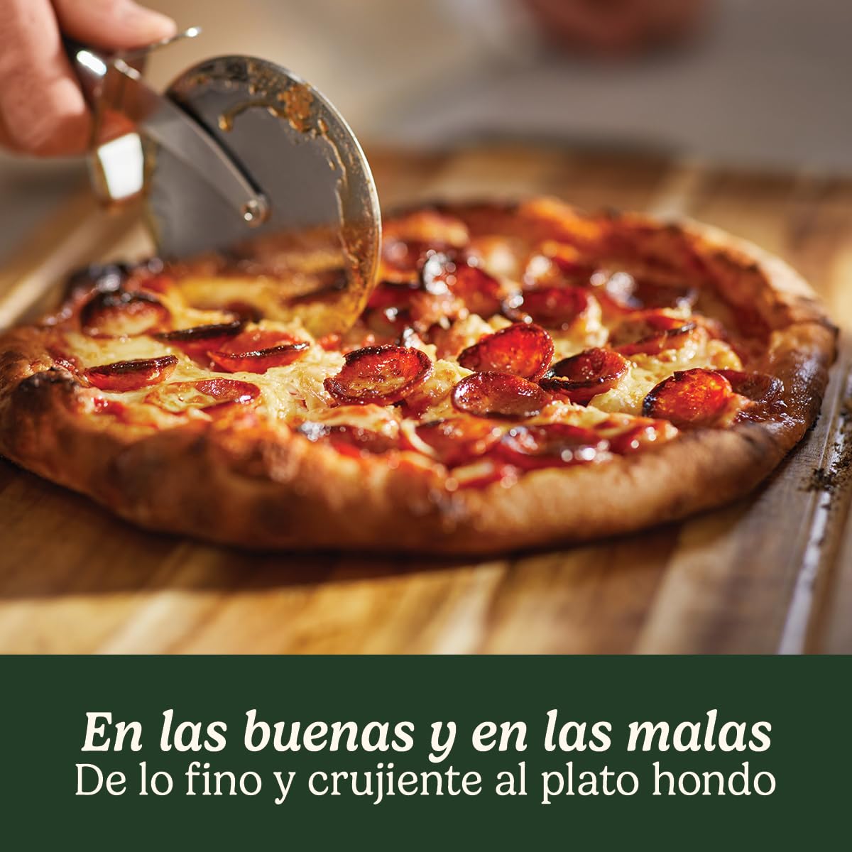 Cuisinart Horno de Pizza | Para uso Interior | Sabor a Leña en 5mins | Kit Completo de Pizza: Pelador de Pizza, Cortador, Piedra y Plato Hondo | Tiempo y Temperatura Ajustables Hasta 400°C, Enchufe EU