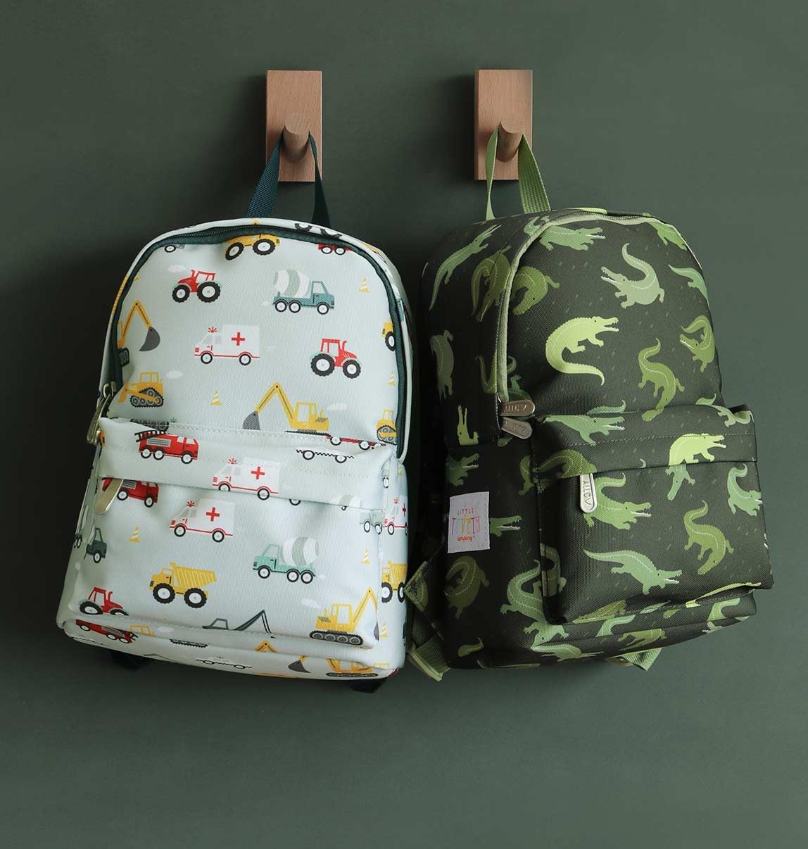 Kleiner Rucksack für Babys, Fahrzeuge. A Little Lovely Company