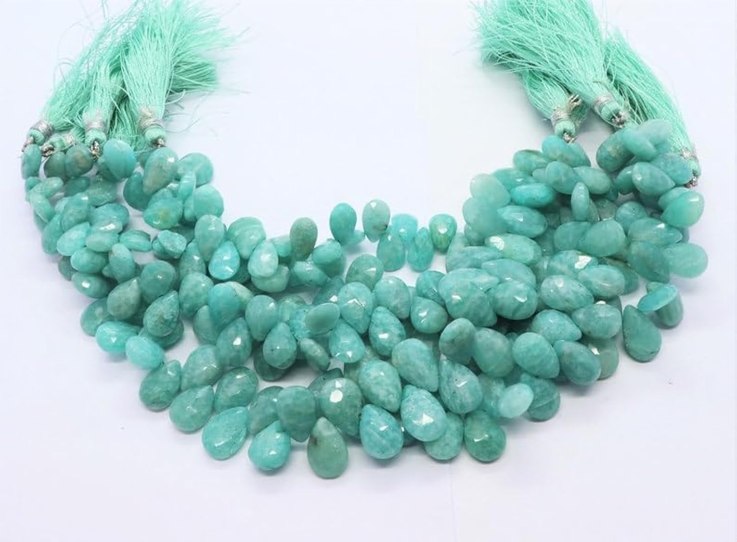 Perles en amazonite poire à facettes pour fabriquer vos bijoux d'été légers et élégants