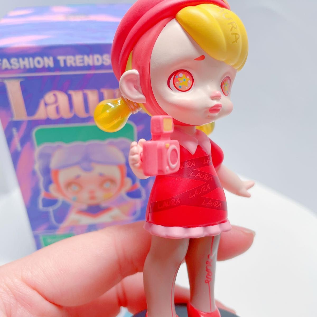 Amazon.co.jp: ToyCity Laura ファッションシリーズ 開封済み POPMART 