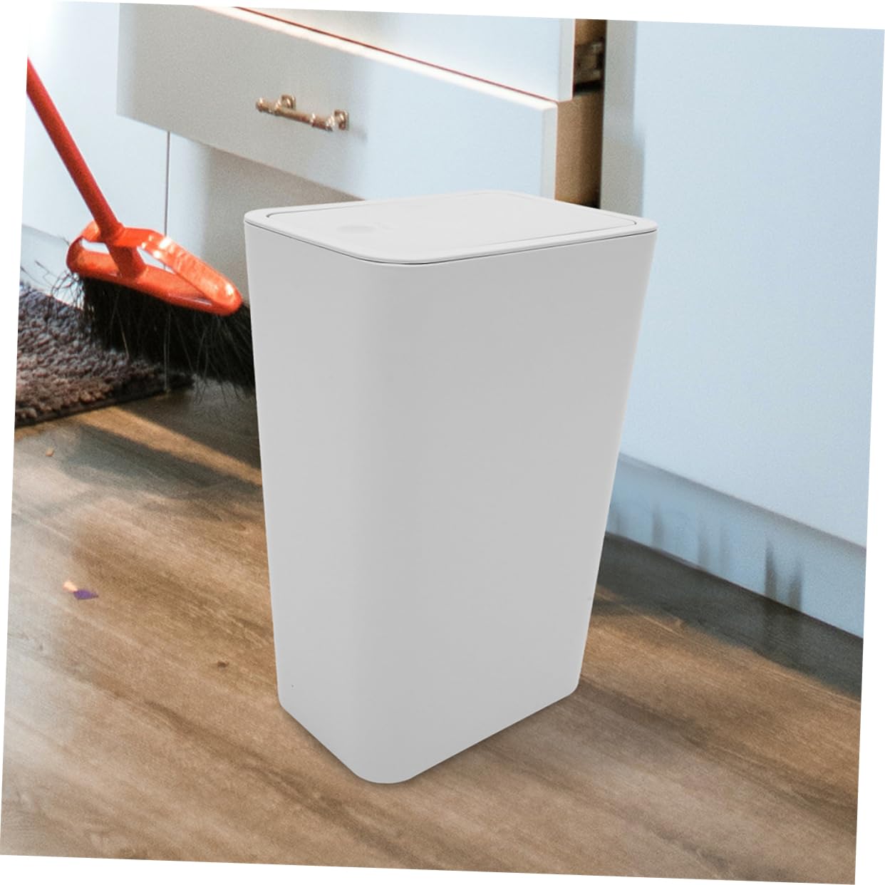 DECHOUS Pattumiera Con Coperchio Pressione Cestino Piccolo in Resistente e Pratico Per Cucina Bagno e Camera Da Letto