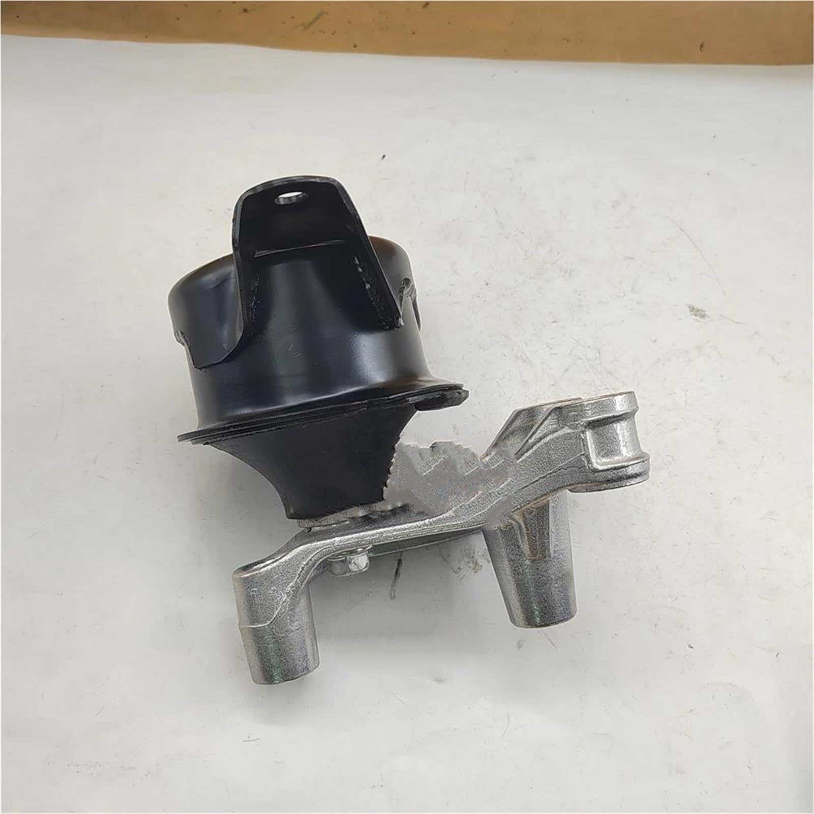 Mounting Car Engine Mount Bracket Transmission Mount for RK1 RK5 50820-SZW-J00 50820SZWJ00