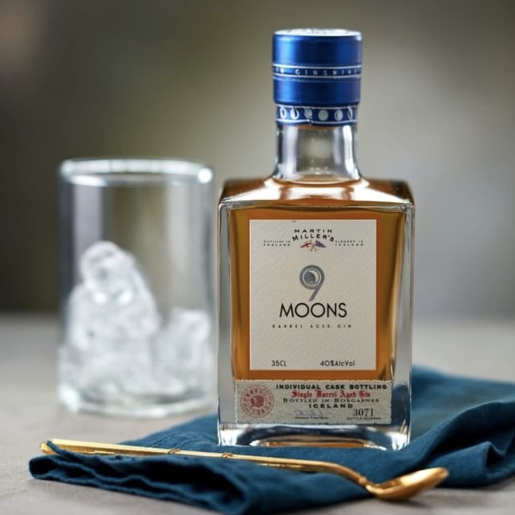 Martin Miller's 9 Moons Solera Reserve (barrel Aged Gin) - 350 ml & Gin Ginebra, 700ml