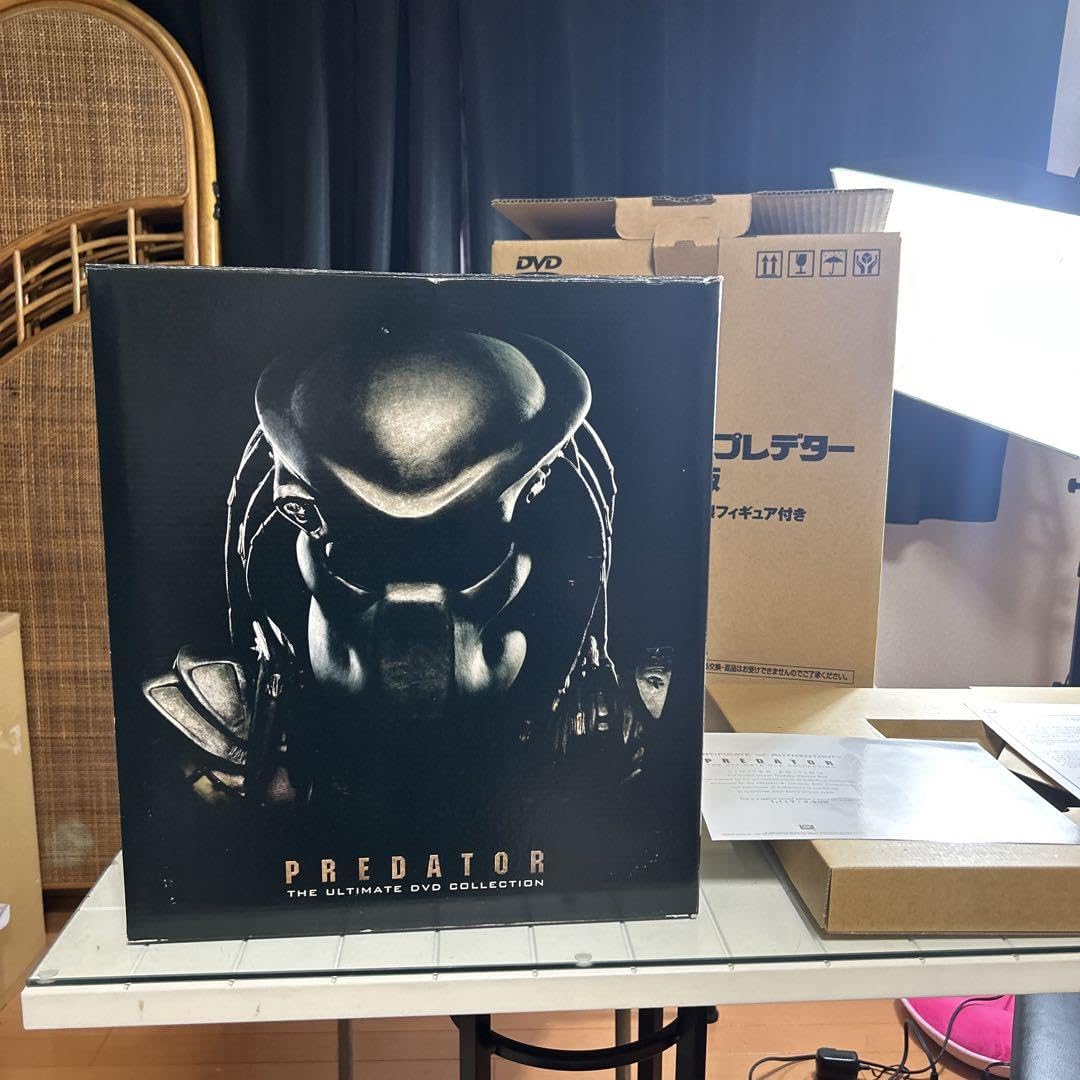 Amazon.co.jp: エイリアンVS.プレデター 完全版 完全限定 プレデター 