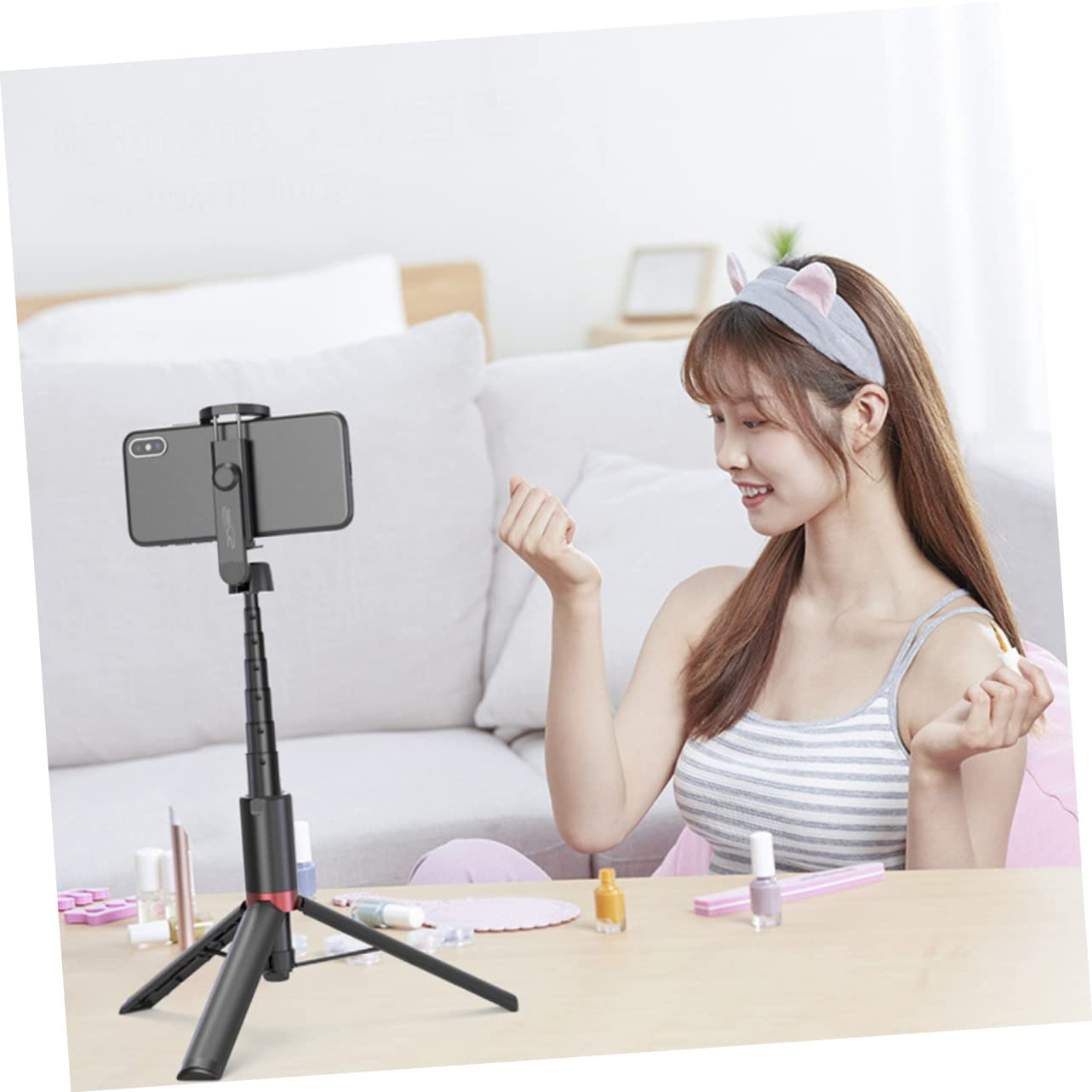 Treppiede per Streaming Selfie Stick Rotante Clip per Telefono Supporto per Treppiede Live Telecomando Staccabile e Design