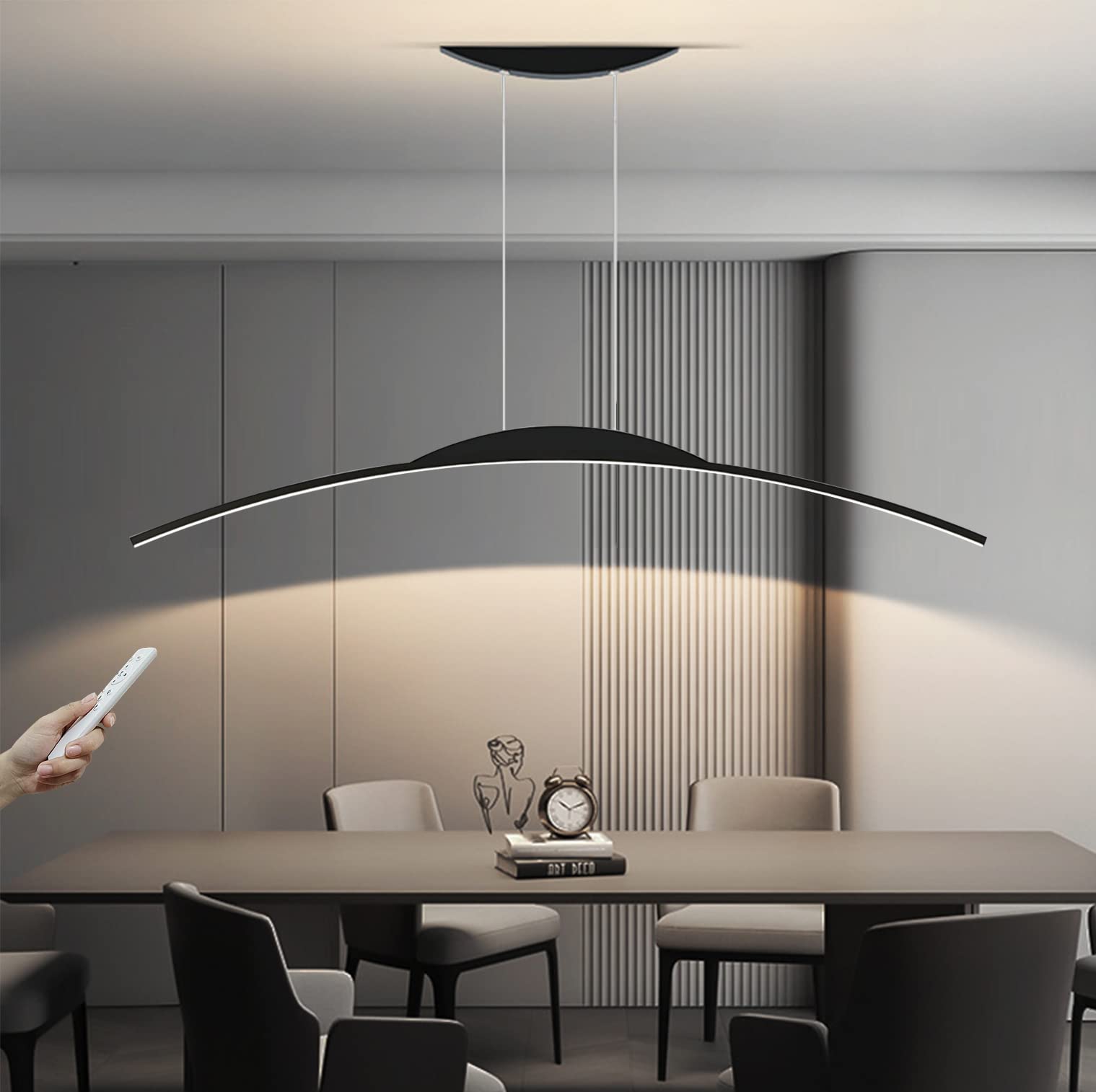 Dimmbare LED Hängeleuchte Moderne Esstisch Pendelleuchte mit Fernbedienung Pendellampe Bogen Design LED hängende Leuchte Höhenverstellbar für Esszimmer Küche Wohnzimmer (Schwarz, 150cm)