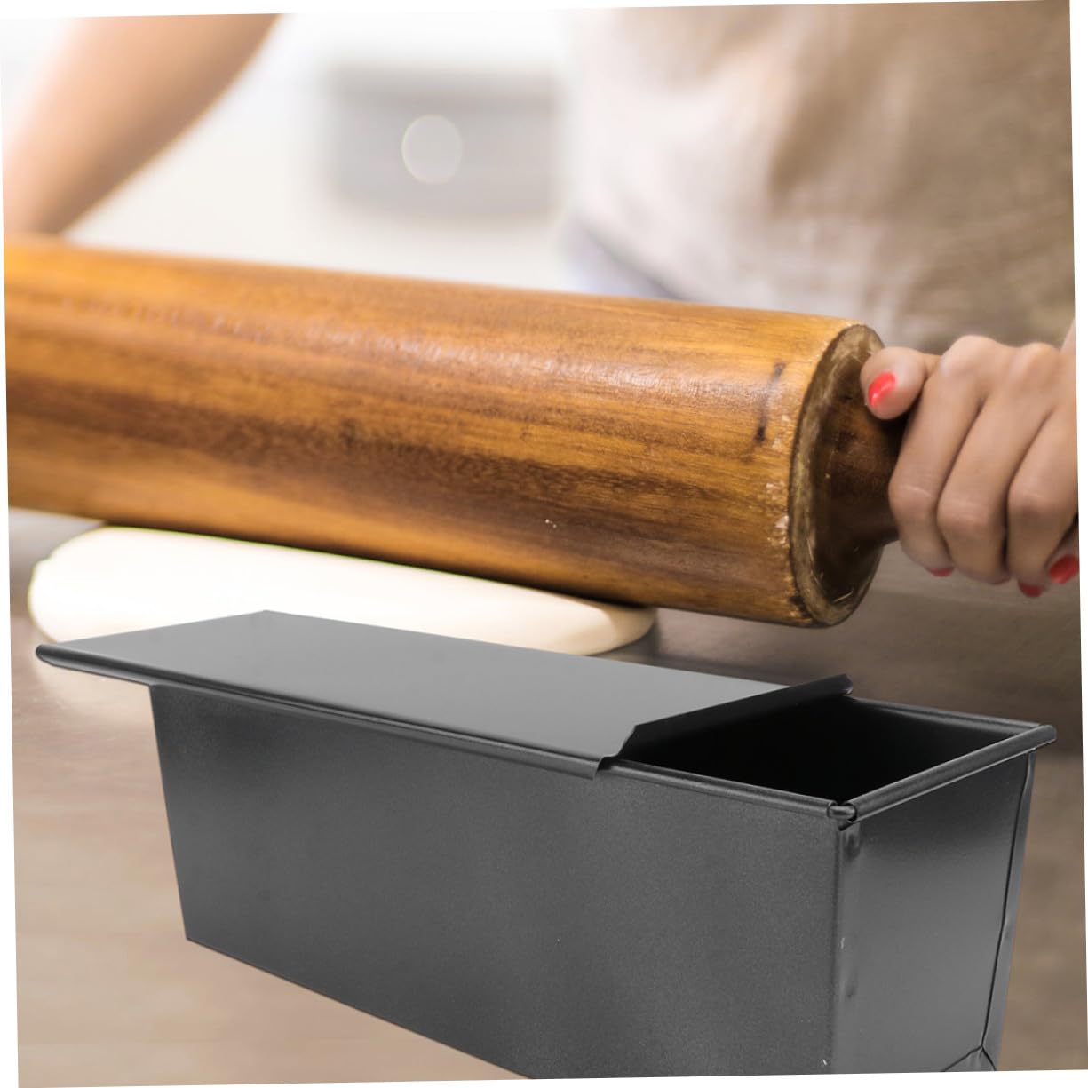Antihaft Toastform aus Eisen mit Deckel, Schwarz, zum Backen | Tragbar, Leicht zu Lösen und Reinigen, Kompakt Verstaubar, für Käsekuchen und Burger