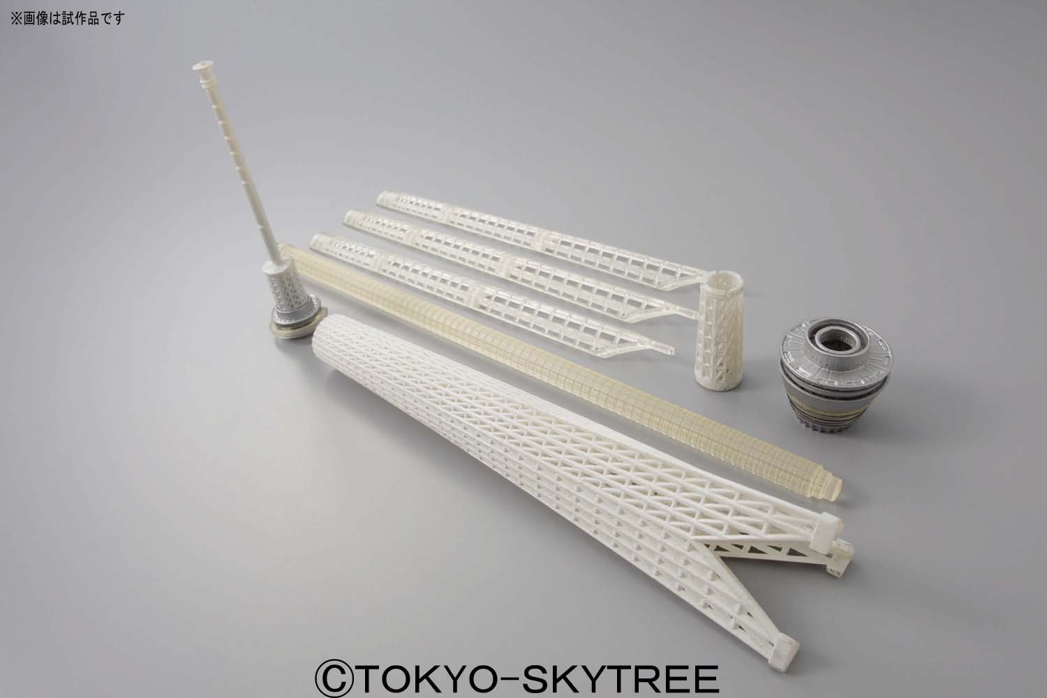 最終価格❗️東京スカイツリー&東京タワー✨1/２０００スケール✨三点セット‼️ 1/2000 Tokyo Sky Tree (R) & Tokyo Sky Tree Town (R) (Model