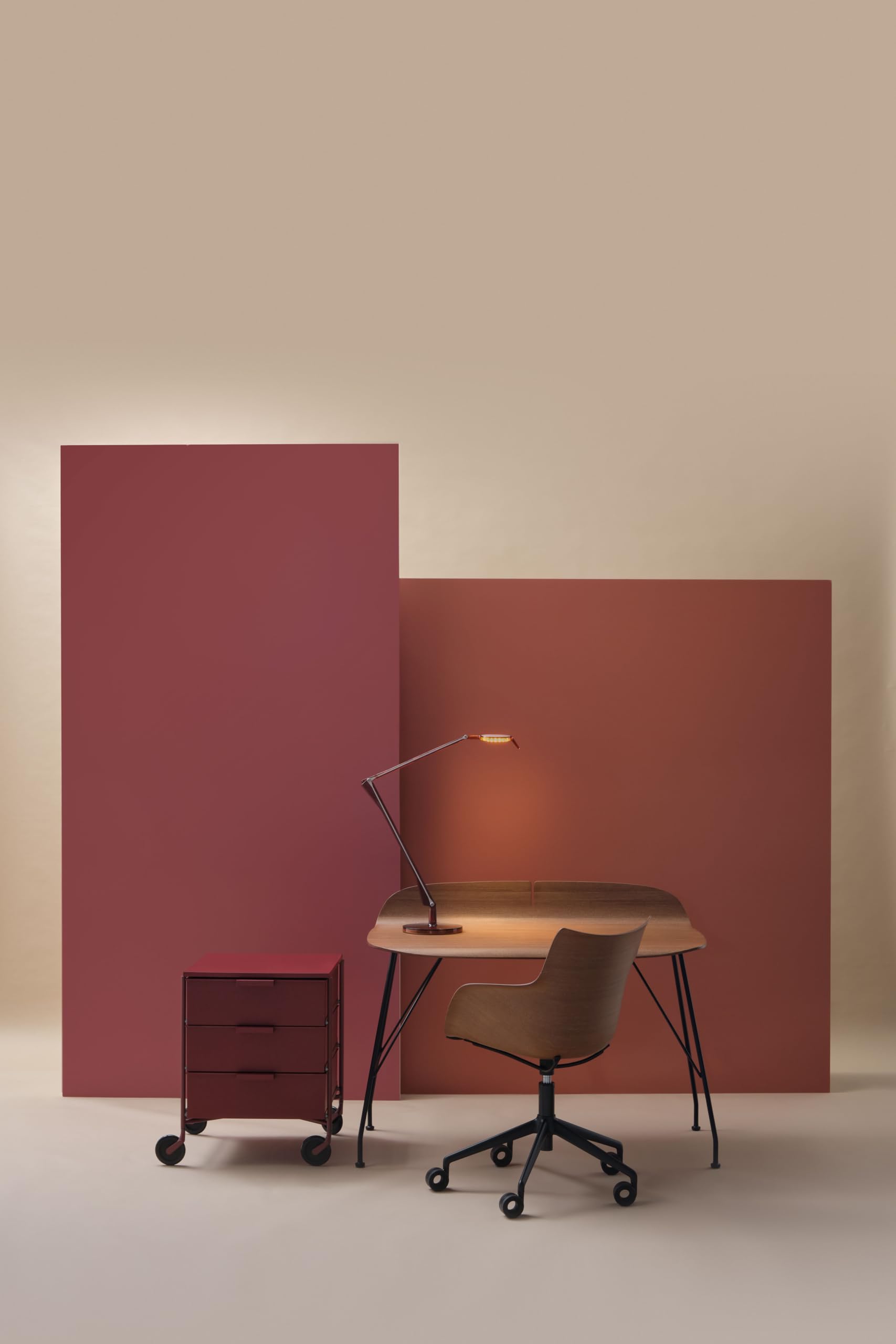Kartell Wagen für Arbeitszimmer, Alloy Steel, Pflaume, 3 Schubladen