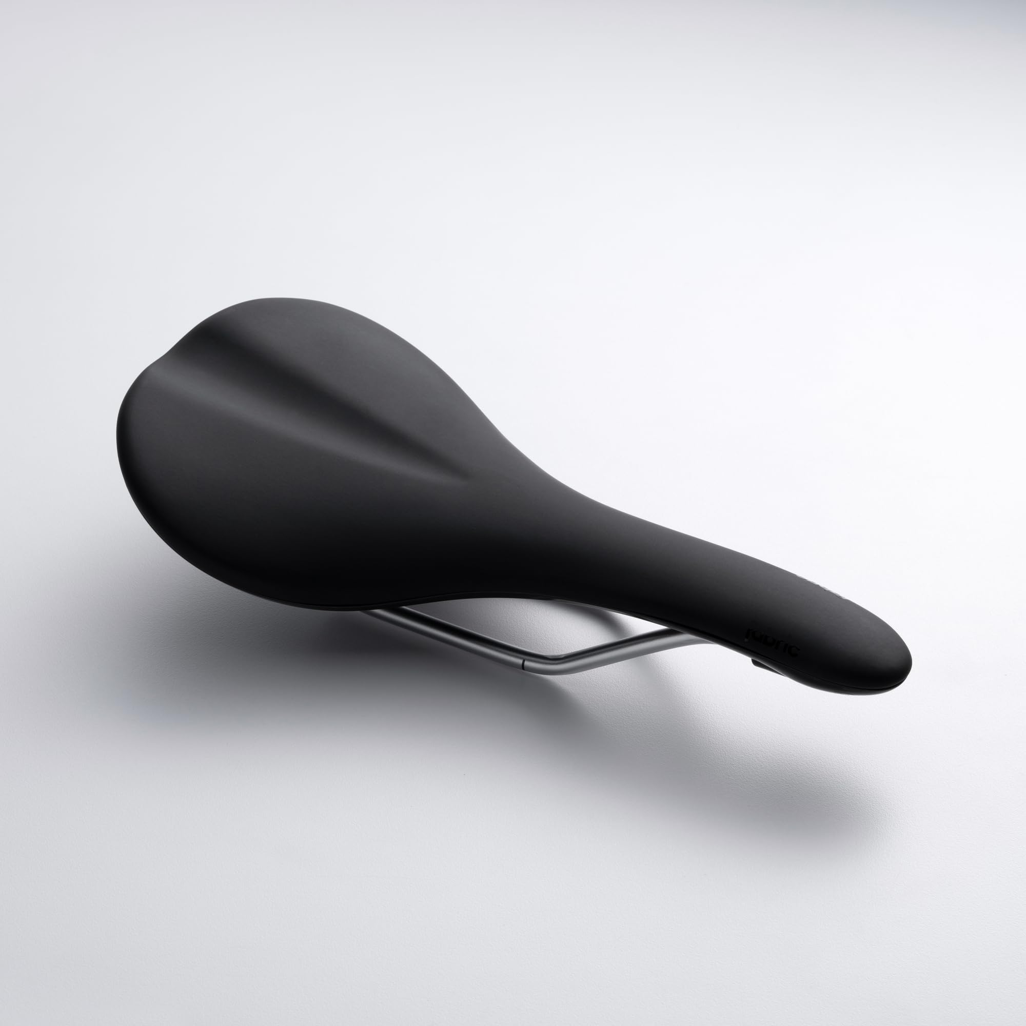 Amazon.com : Fabric Scoop Elite Flat Saddle – CroMo Rails