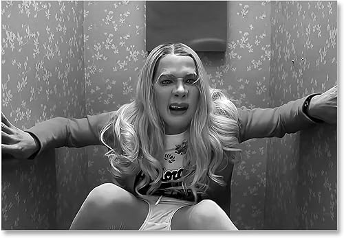 Funny Movie White Chicks Bathroom Wall Art Vintage Black And White Poster Humor Comedy Canvas Prints The Toilet Sign Pooping Picture 90s Retro Film