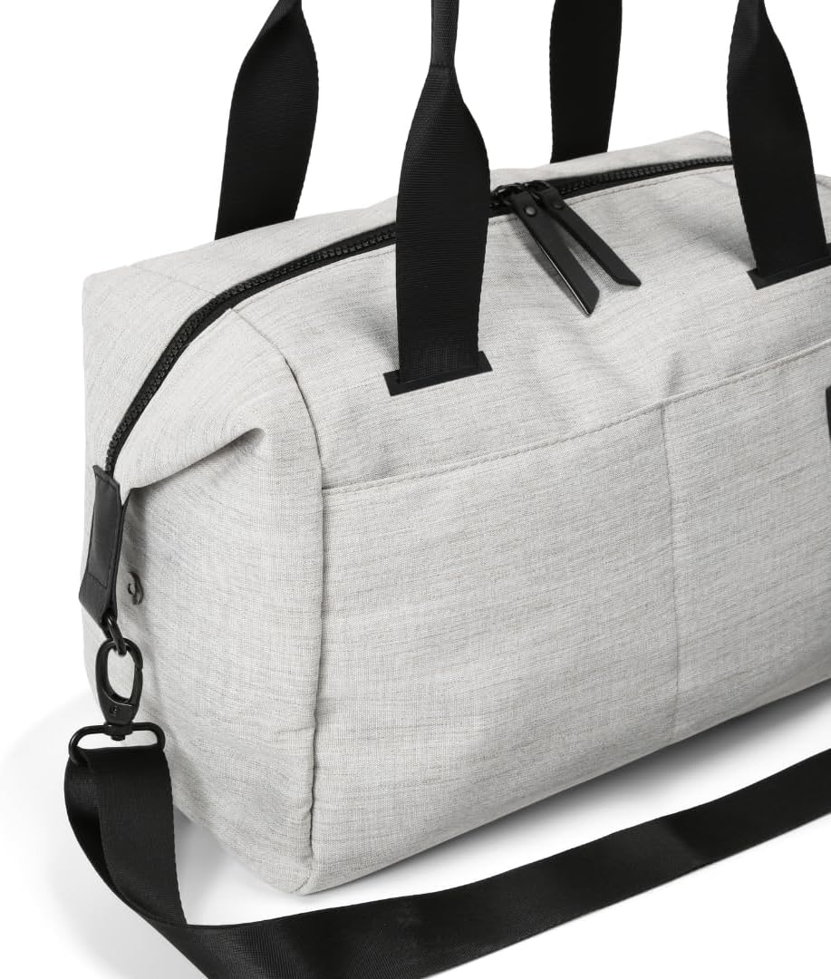 Vooray Alana Duffel Bag – Small Lightweight Travel Bag with Laptop Sleeve, Sports Gym Duffel for Women & Men, Weekender for Overnight, Everyday Use, or Hospital Travel - Image 8