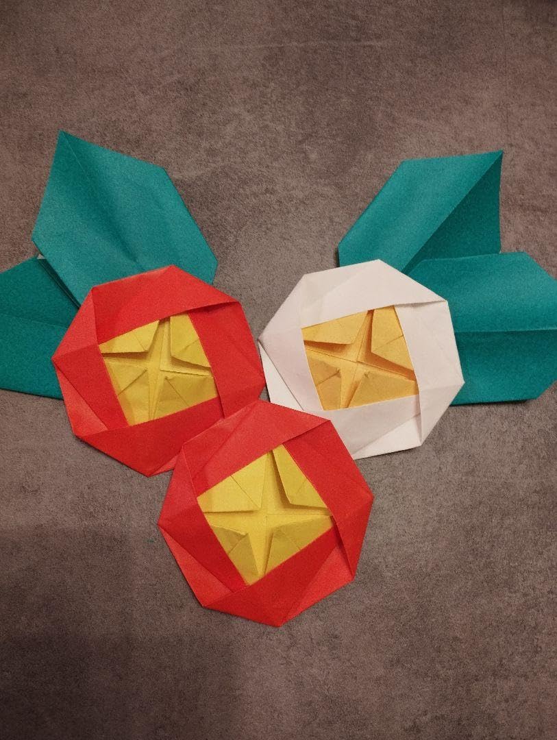 Amazon.co.jp: 椿折り紙 つばき 紅白椿 お正月 冬 壁面飾り : 文房具