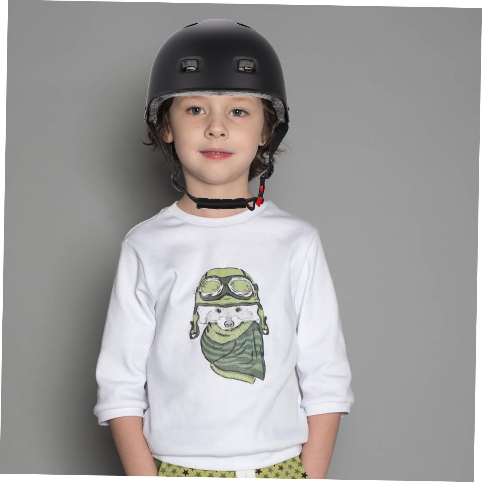 Casque de Skateboard Adulte Noir en Abs Léger et Respirant Design Moderne pour Sports de Plein Air et Cyclisme