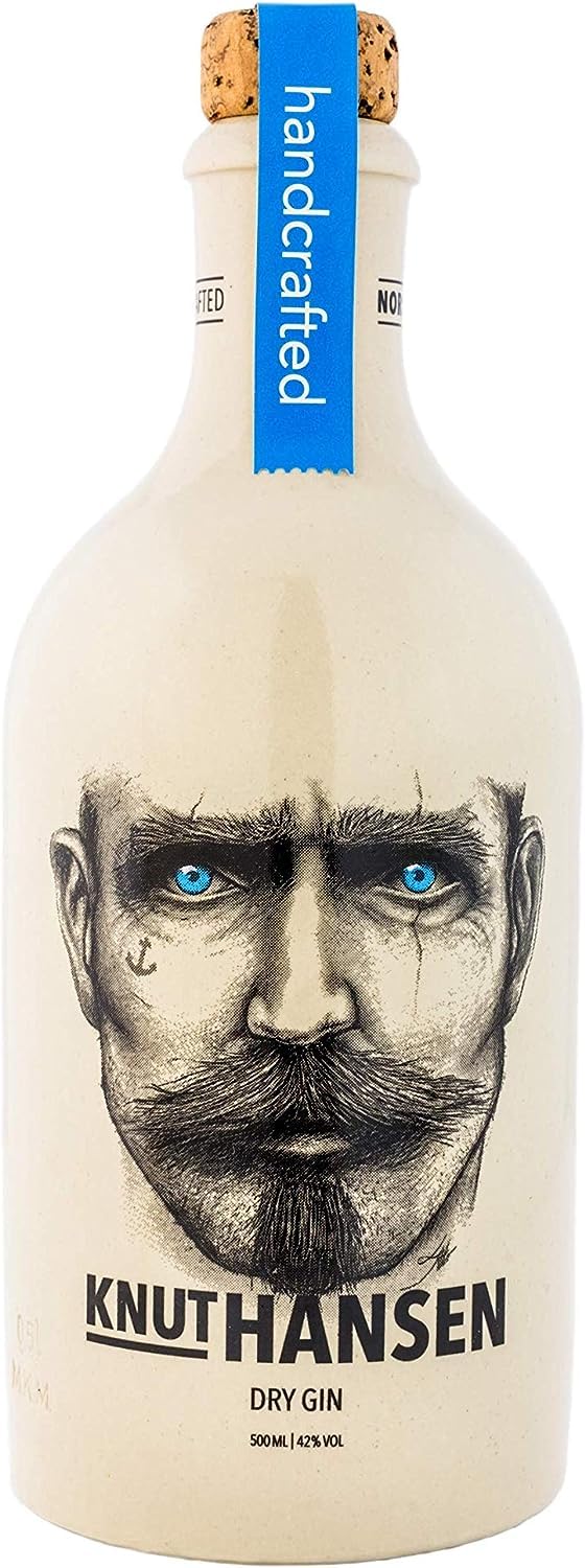 KNUT HANSEN DRY GIN | Weltweit ausgezeichnet | Im Herzen Hamburgs zu Hause | Regionale Zutaten vom Alten Land und Ostseedeich | 4-fach destilliert | Mildes Aroma | Nachhaltige Keramikflasche | 0,5L