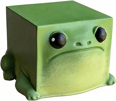 Funky Quirky Square Frog Resin Statue, Whimsical Frog Desktop Ornament, Cute Animal Figurine for Home Office Shelf Tabletop Decor