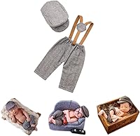 Vista 5 de Accesorios para fotografías de bebé recién nacido o de meses, con gorra a rayas y mameluco