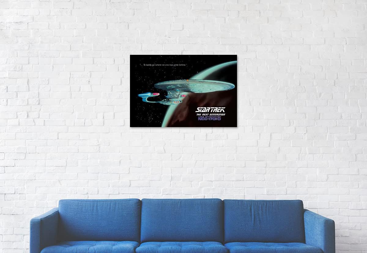 POSTER STOP ONLINE Star Trek - TV Show Poster USS Enterprise 1701-D (Size 40" x 27")