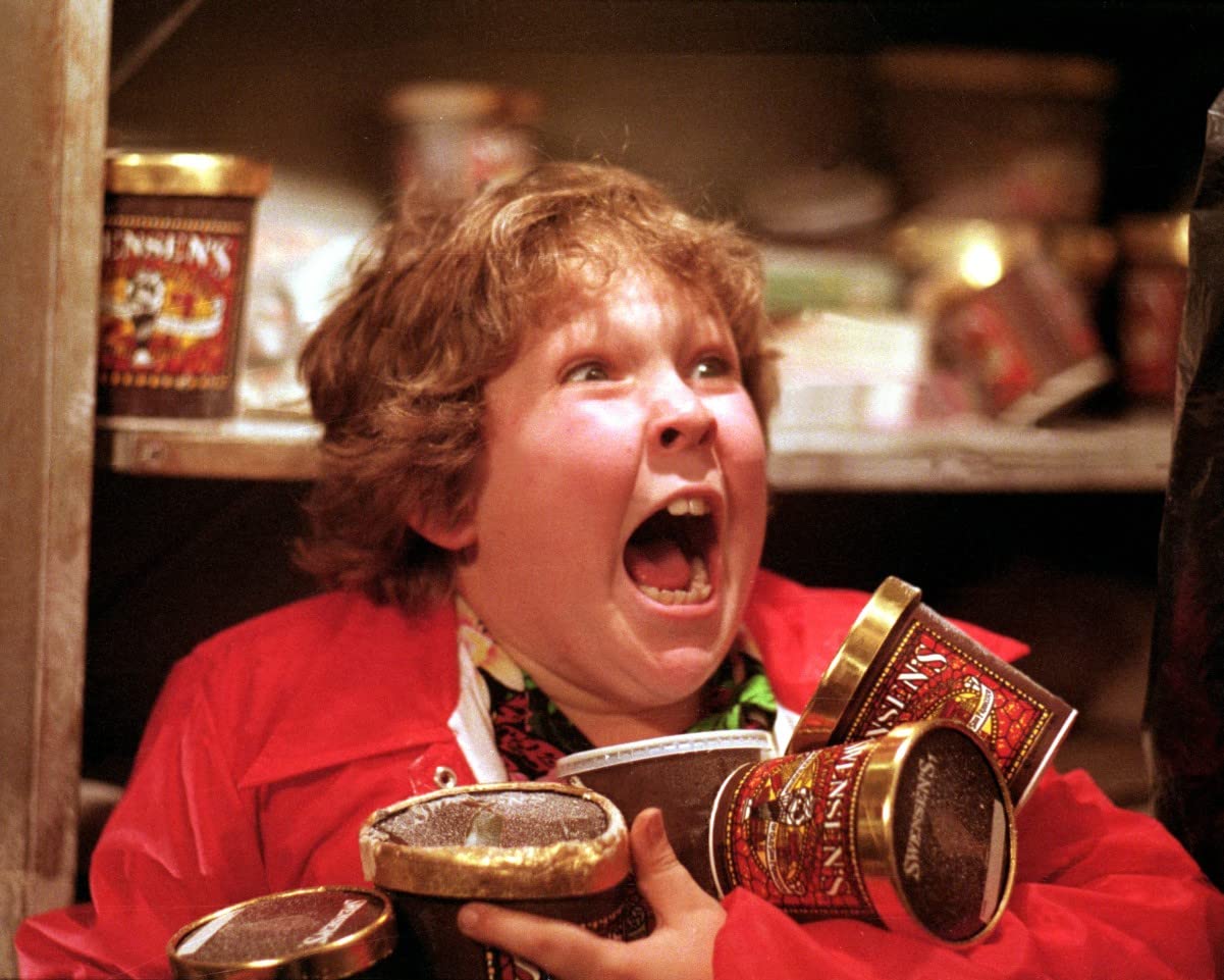 worldphotographs The Goonies (1985) Jeff Cohen Chunk 10x8 Photo :  Amazon.ca: Home