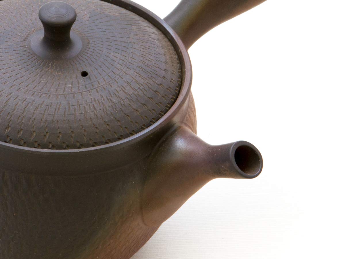 Japanische Teekanne Sendan Kaku, Keramik Kyusu Tokoname Japan. Schwarz. Integriertes Tee-Sieb, Nicht glasiert