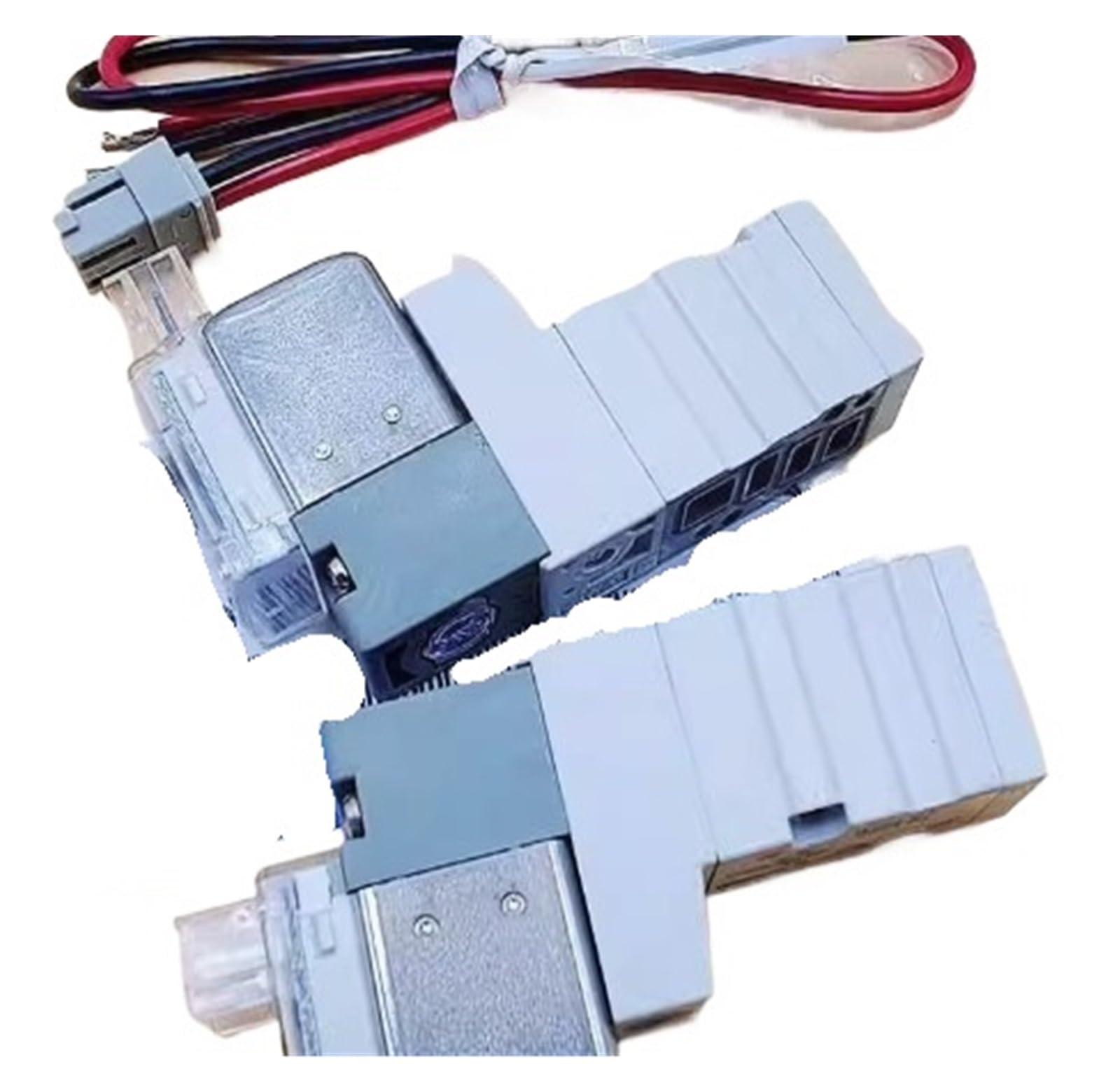 Distributeur SYJ3223-5LOU-M3-Q pour espace restreint et filetage M3