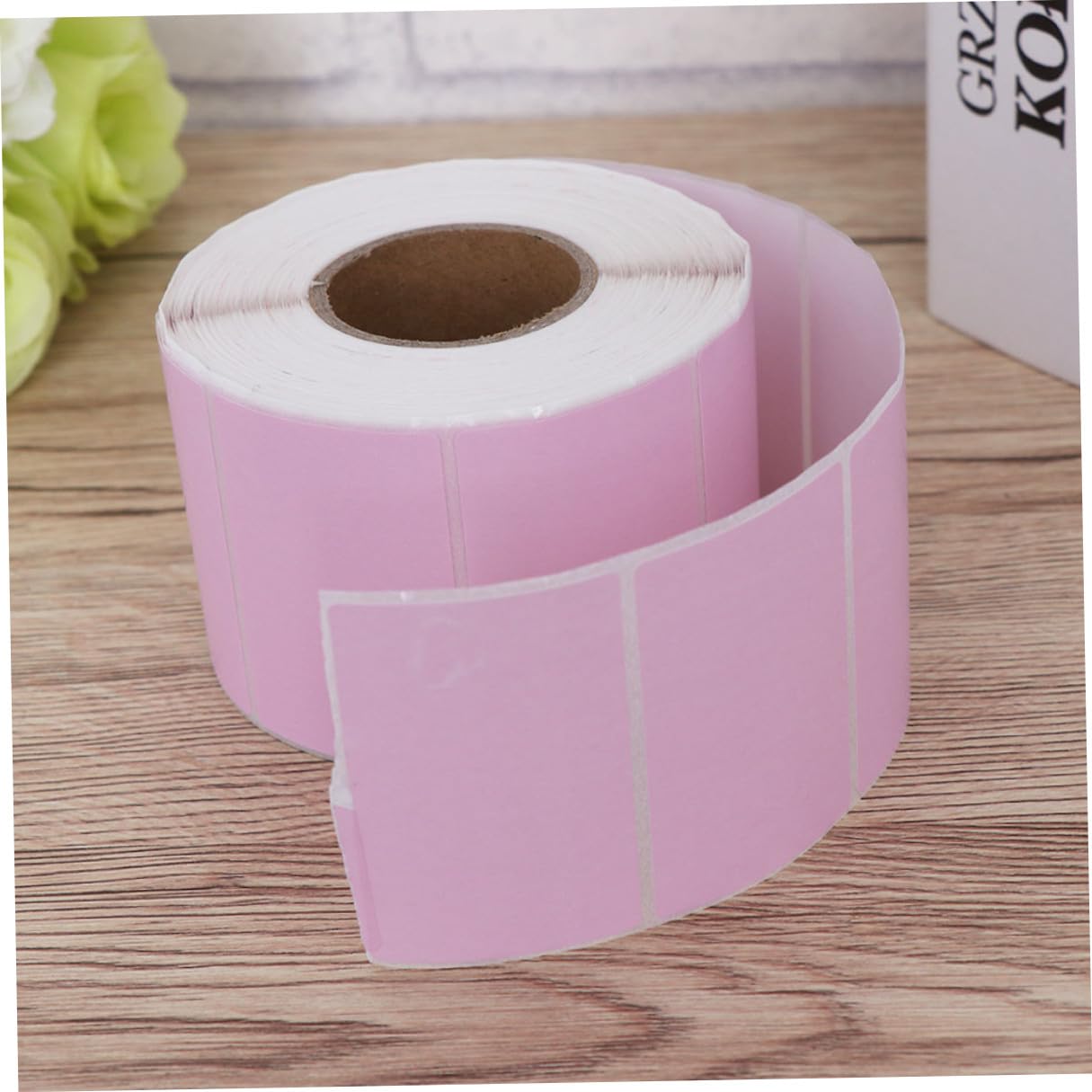 PRETYZOOM 2 Rotoli Etichette Termiche Adesive Rosa in Carta Termica Superficie Liscia, Etichette Autoadesive Vuote per Spedizioni e Imballaggi, Formato 60x40 Mm