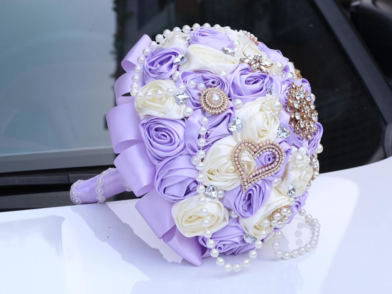 Amazon.com: Gkvszy Cascade Bridal Wedding Bouquet with  display picture 2