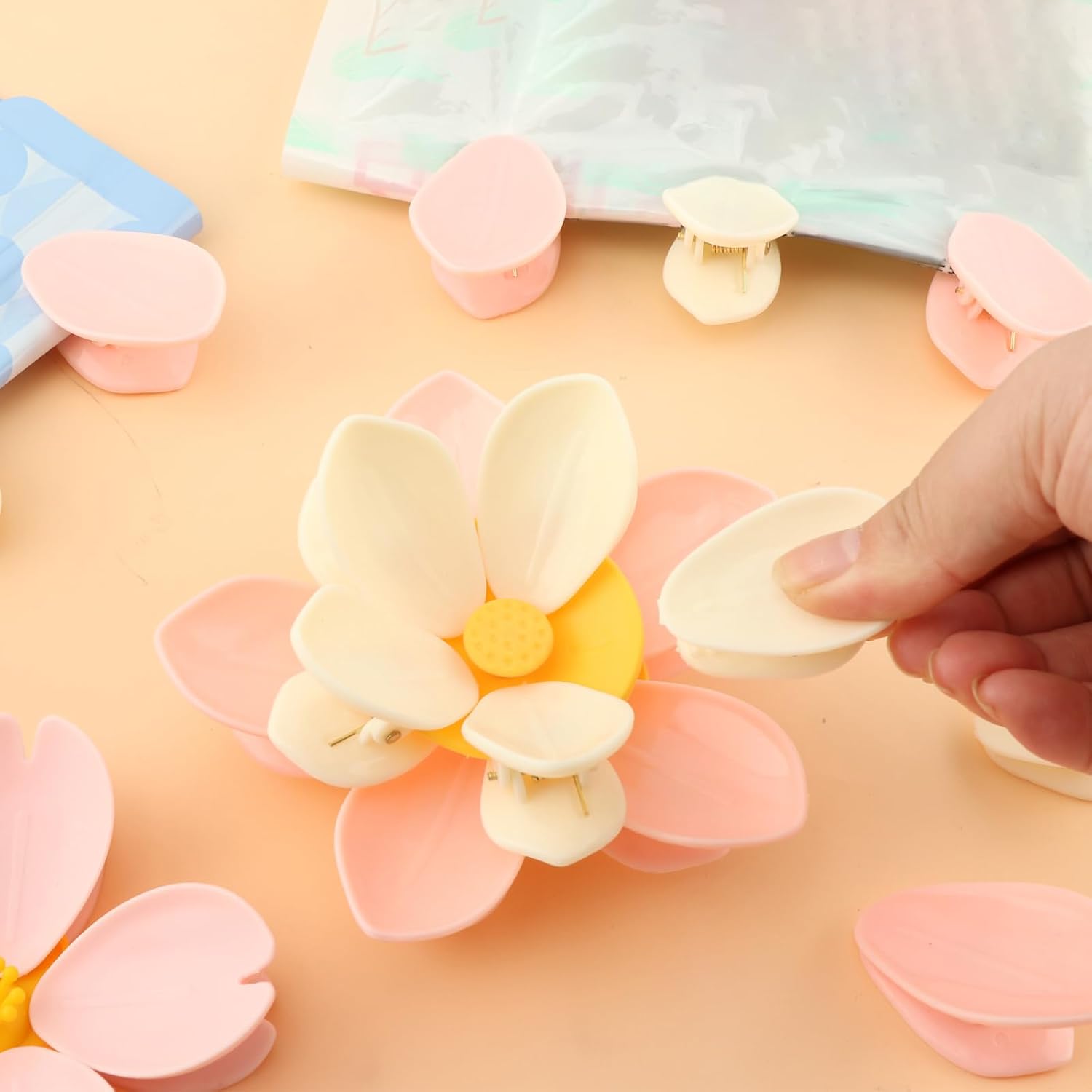 4 Pack Cherry Blossom Magnetic Bag Clips, Pink Sakura Bag Sealing Clips with Strong Magnets, Cute Decorative Fridge Magnet Clips for Snack Bags and Kitchen Storage, Includes Pink Organza Gift Pouch