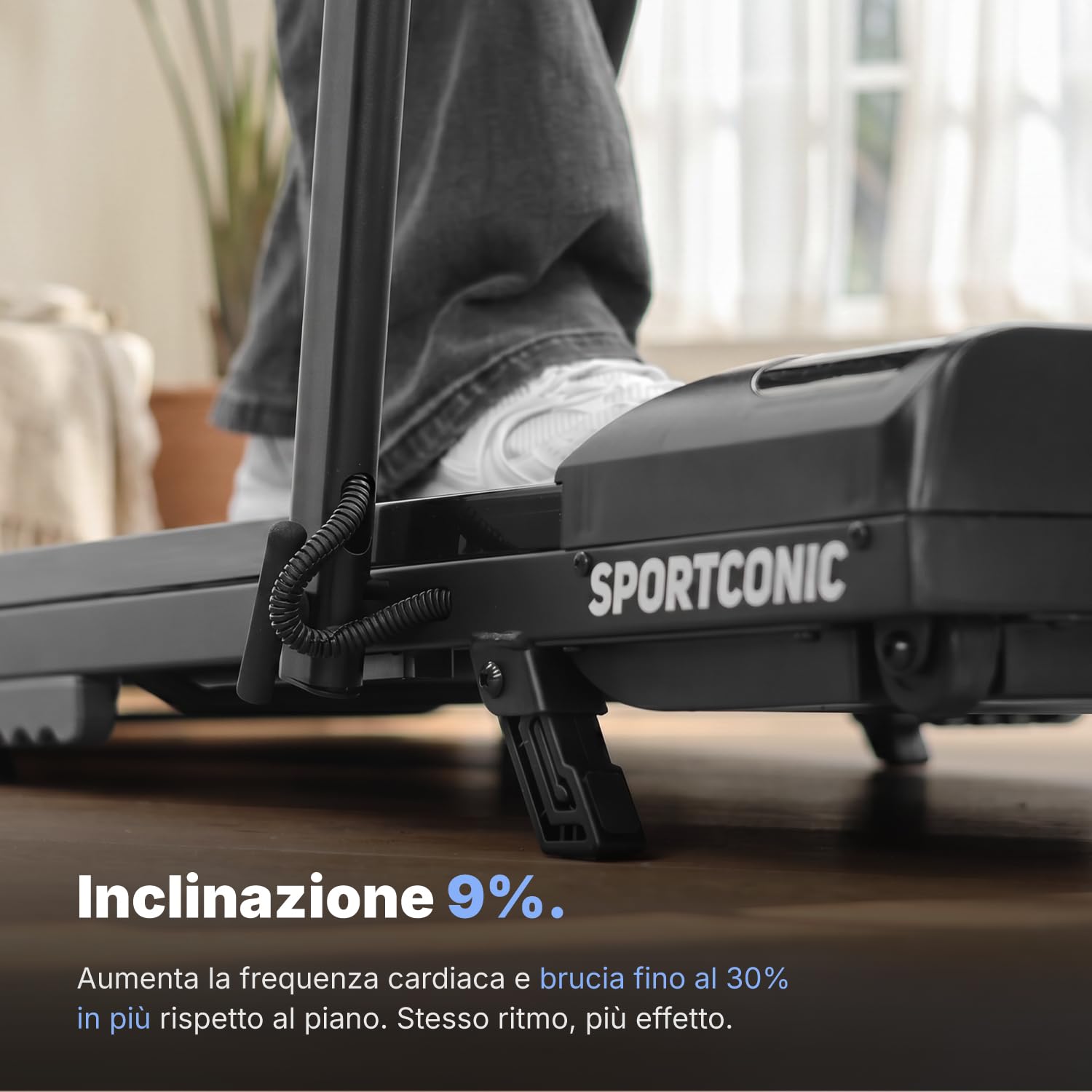 Sportconic Tapis Roulant Elettrico Pieghevole con Inclinazione, Walking Pad Silenzioso Salvaspazio, Tapirulan da Casa per Allenamento Ufficio (Escluso il tappetino protettivo, 1-12 km/h (P106FA))