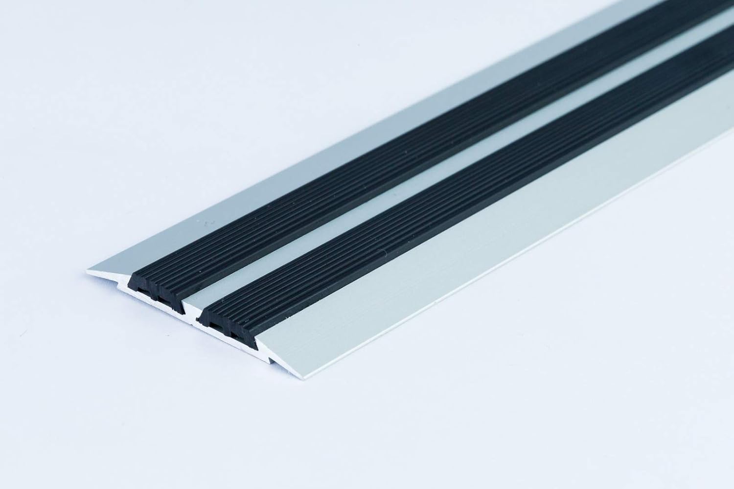 Flat Threshold Carpet Door Aluminium Rubber 45mm x 1M (39.37") Floor