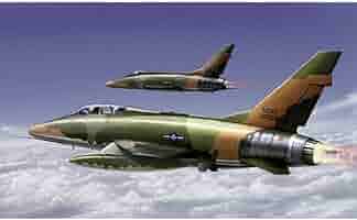 トランペッター 1/32 米空軍 F-100D スーパーセイバー プラモデル bme6fzu 61KD5BUQCQL._AC_SY200_QL15_.jpg