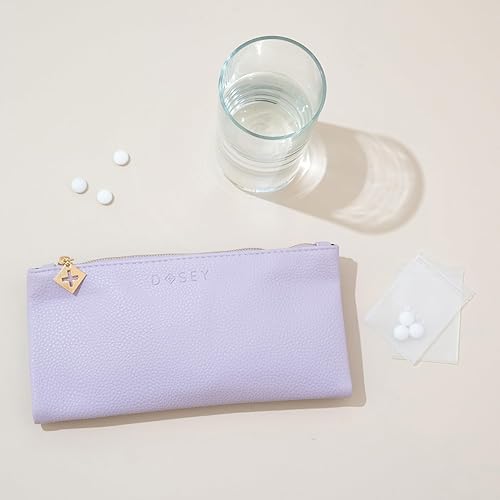 Miniatura 2 de Dosey Gold Era - Pastillero de 7 días  Organizador diario de píldoras de cuero vegano  Bolsa de viaje de lujo, bolsillos herméticos para