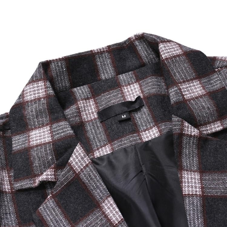 Costume d'automne et d'hiver chic avec robe à carreaux slim et col debout