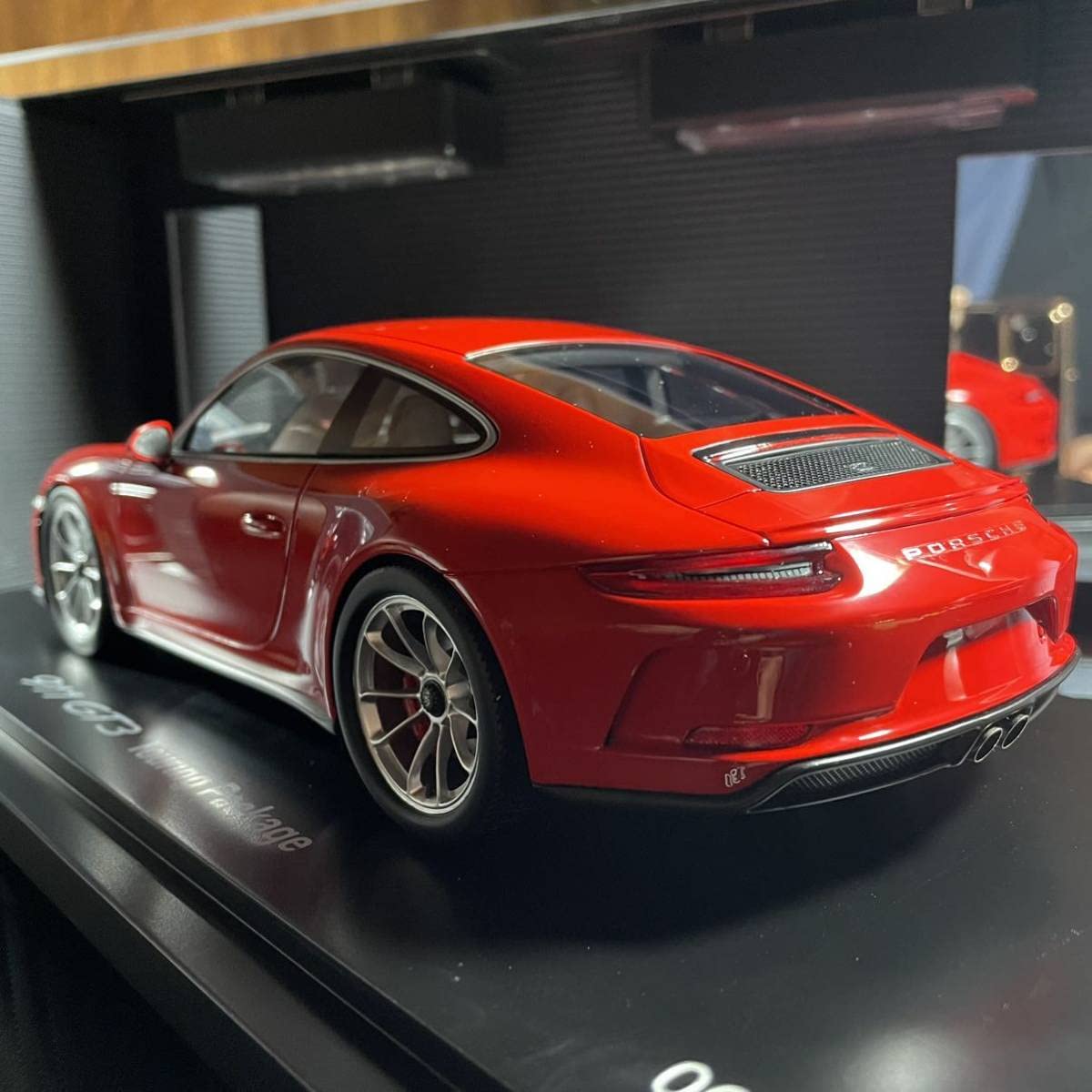 珍品 スパーク ポルシェ 911 GT3 ツーニングパッケージ 1/18 Amazon