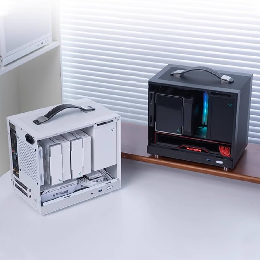Shiny Snake(KXRORS) g200 ITX　PCケース ブラック My KXRORS (Shiny Snake) G200 Build: A Sleeper Hit in Mini