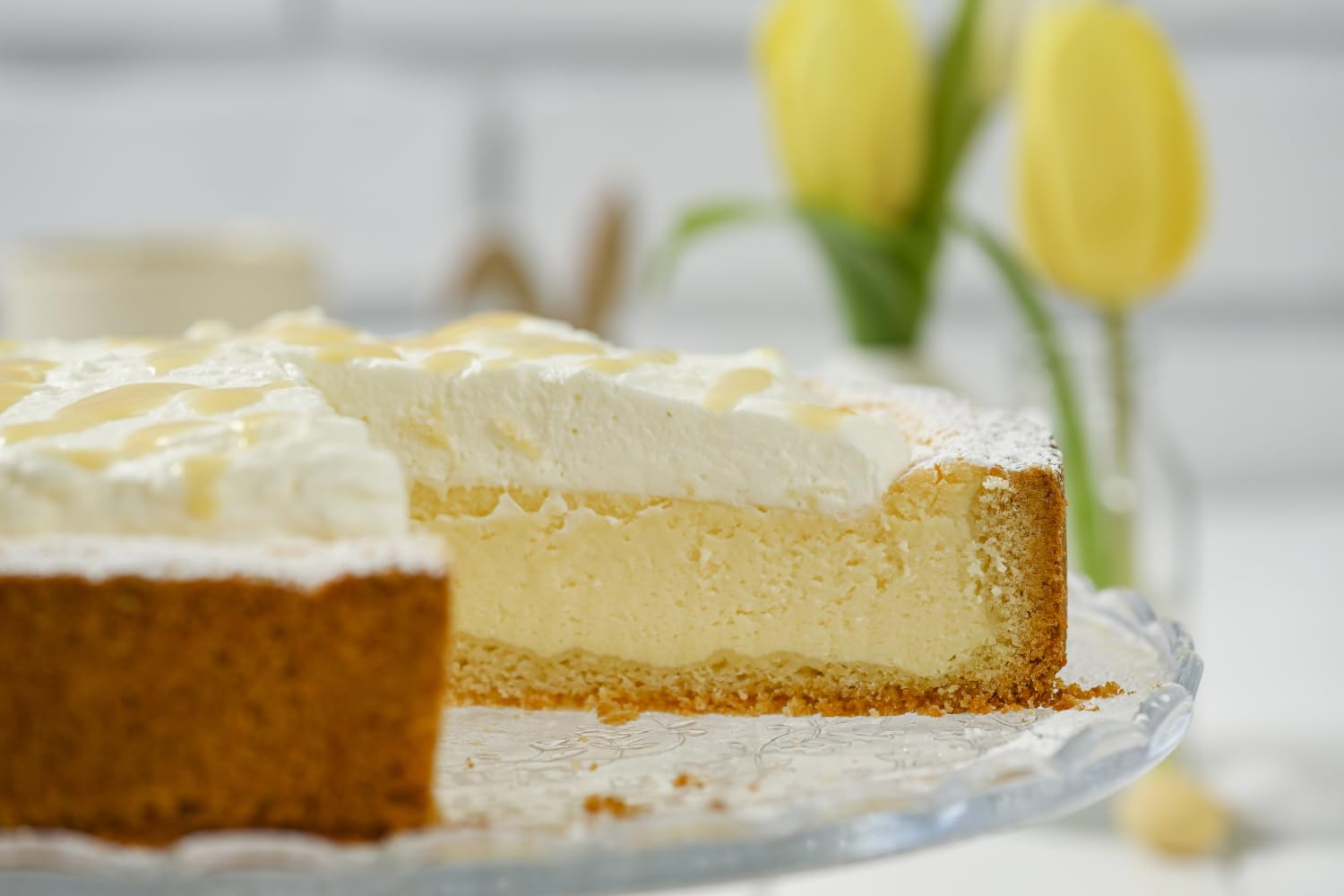 Dr. Oetker Käse Kuchen,8 x 570 g, Backmischung für Käsekuchen, einfaches & gelingsicheres Backen, Backmischung für Teig und Belag für einen Käsekuchen, vegetarisch