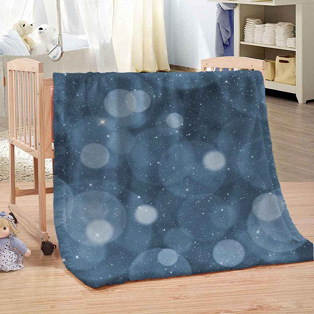 Couverture polaire bleu ciel étoilé pour des soirées cocooning chaleureuses