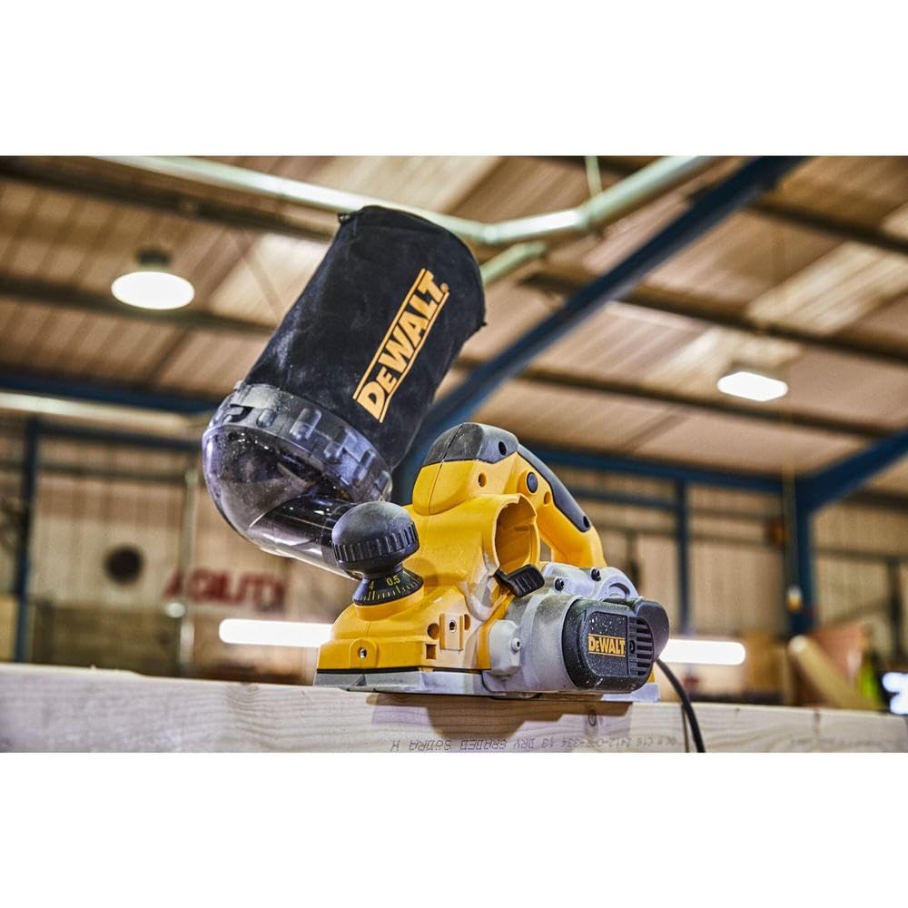 DeWalt D26500K - Cepillo
