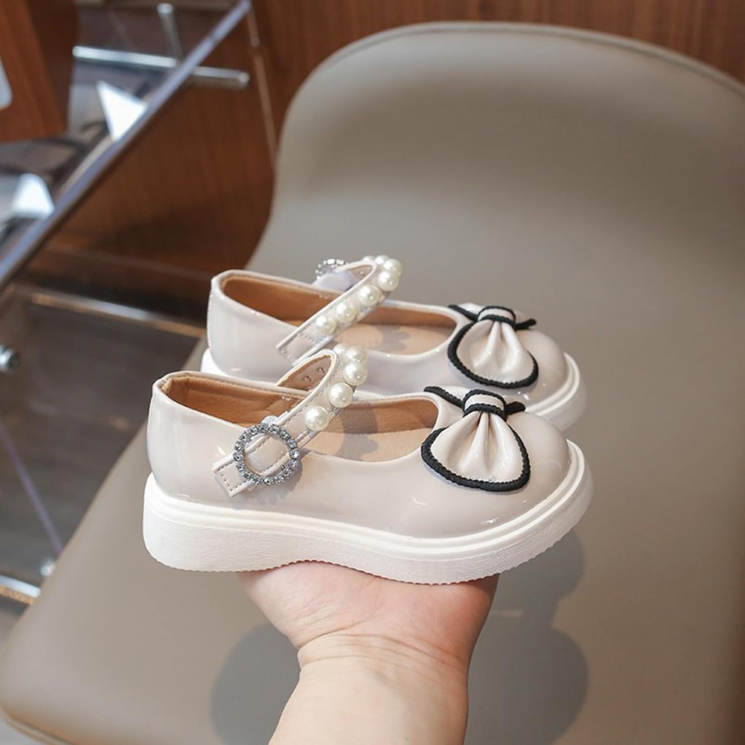 Flat Mary Jane Shoes for Girls Non Slip Dress Shoes Bow Chunky Wedding Soft Sole Leather School Shoes
