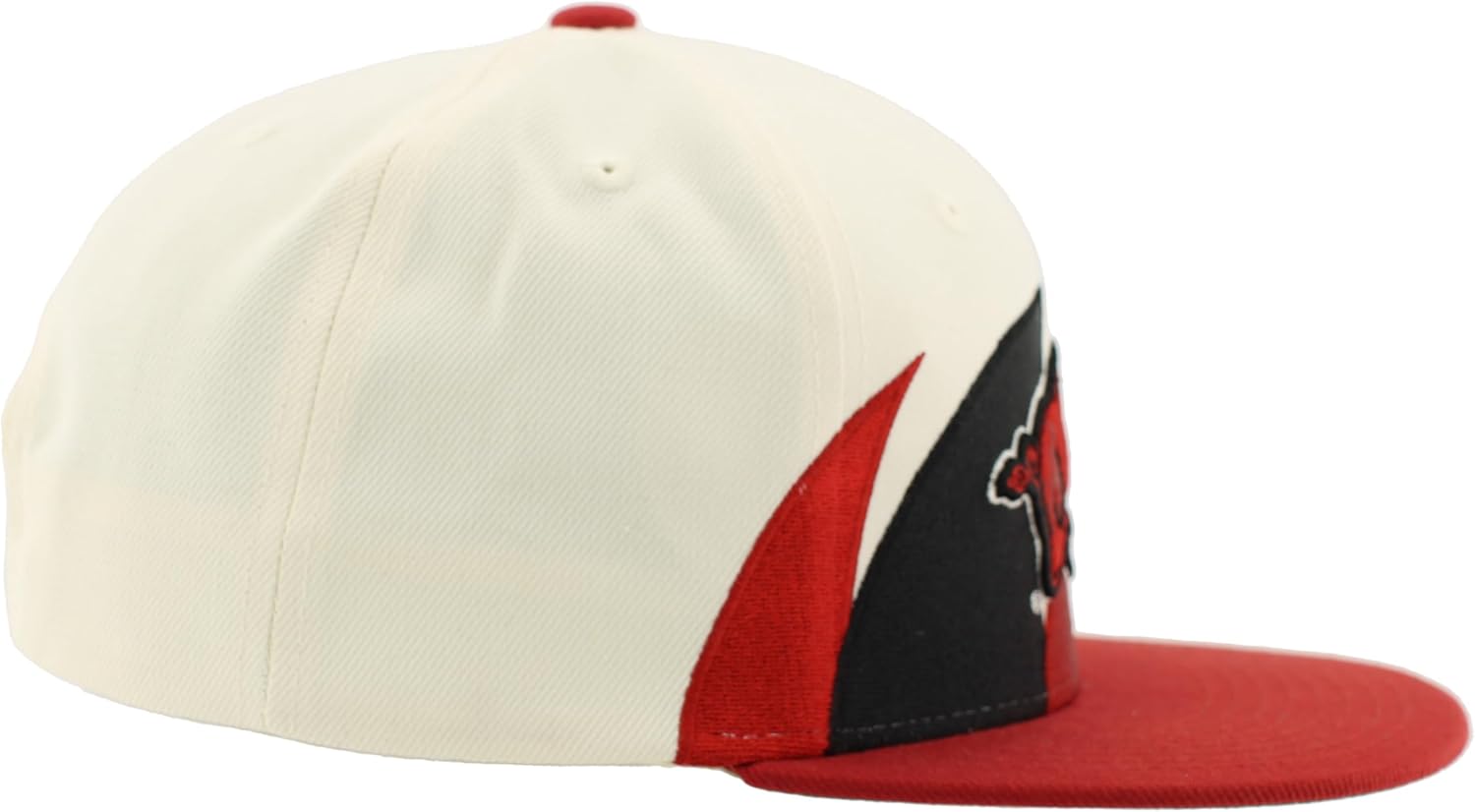Arkansas Razorbacks NCAA Officially Licensed Hat Flat Snapback Z11 Retro Sharktooth